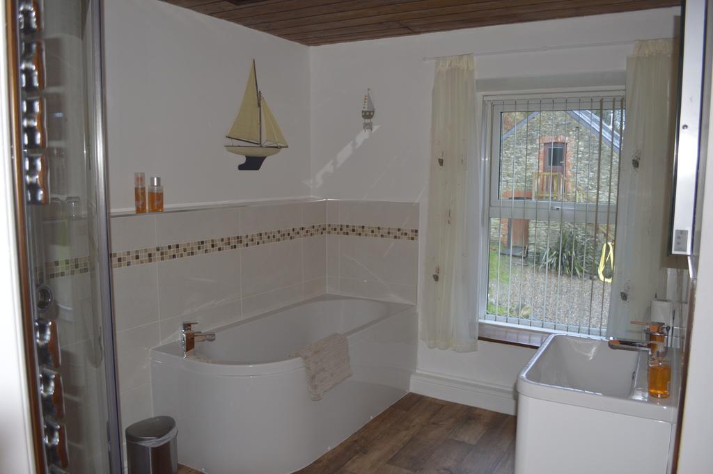 Troedyrhiw Bed & Breakfast Cardigan Quarto foto